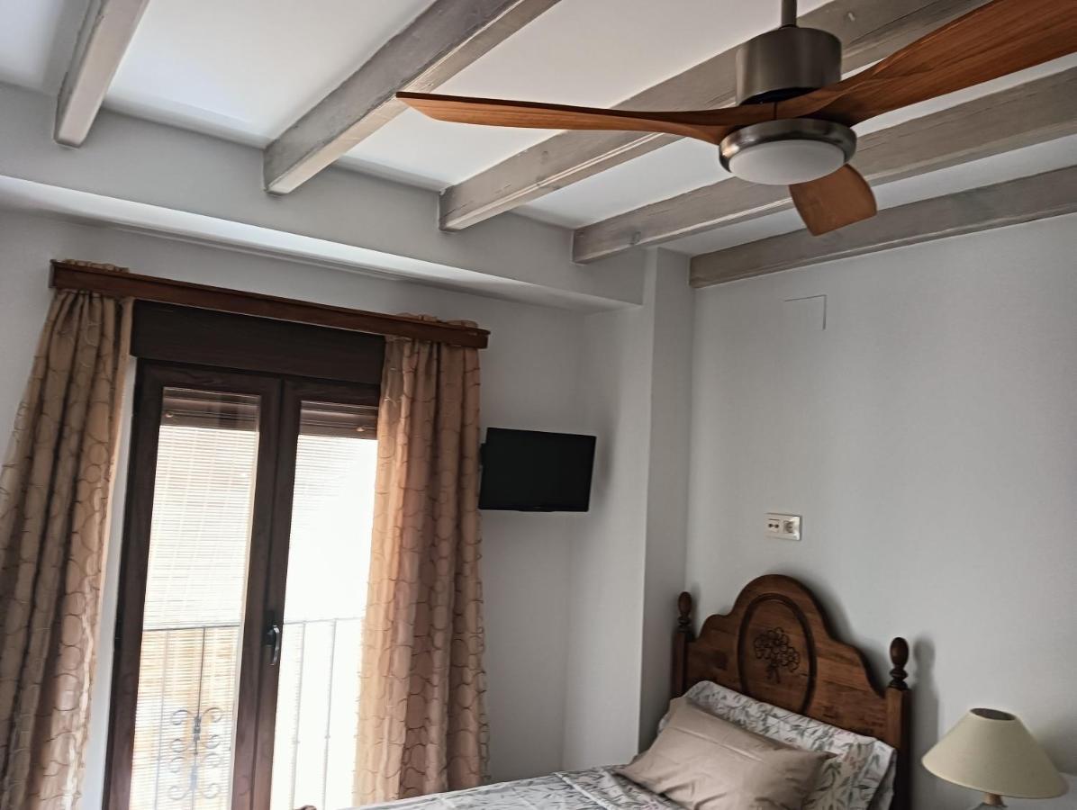 Appartamento La Casa De La Plaza Guejar Sierra Esterno foto
