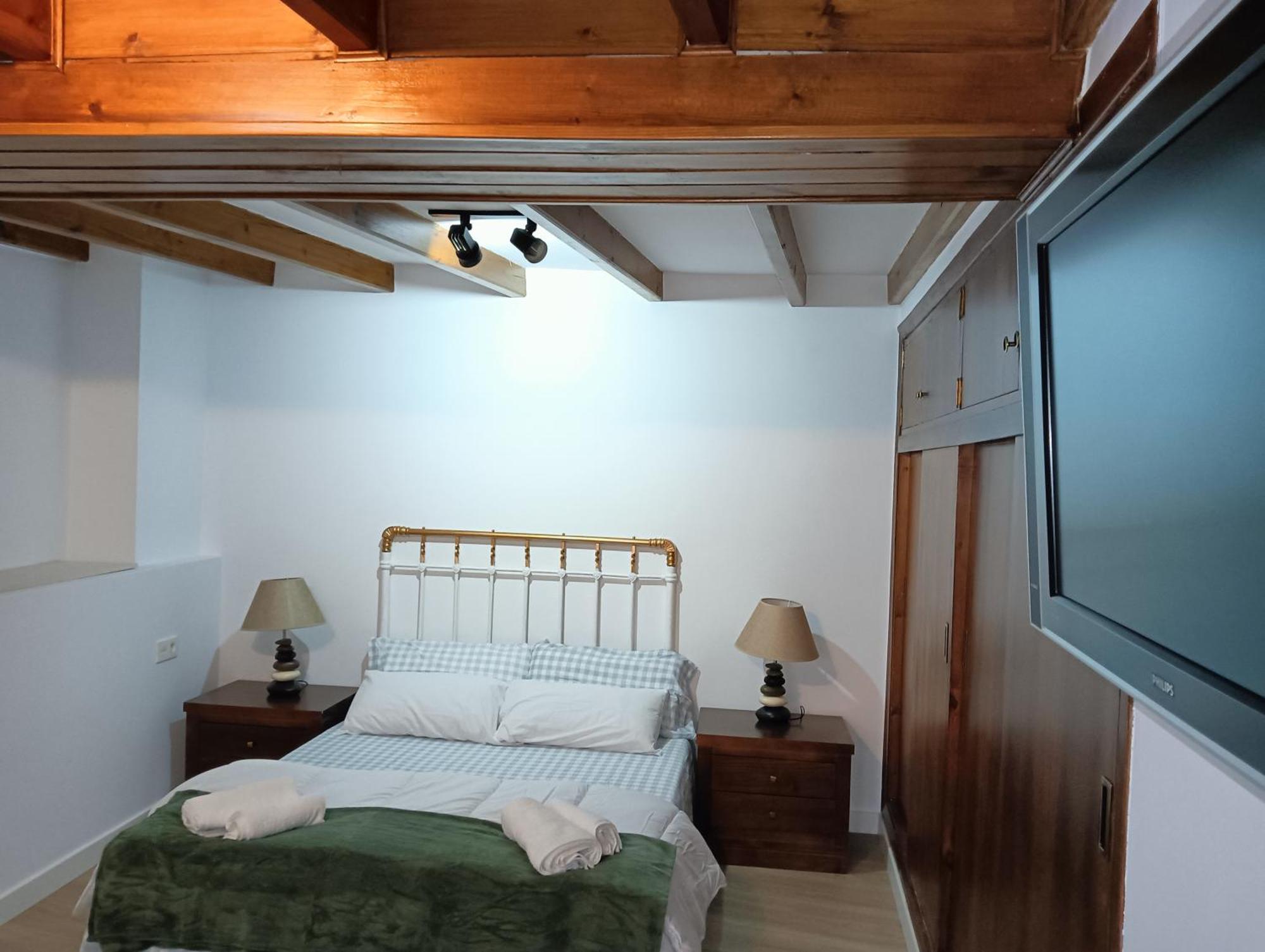 Appartamento La Casa De La Plaza Guejar Sierra Esterno foto