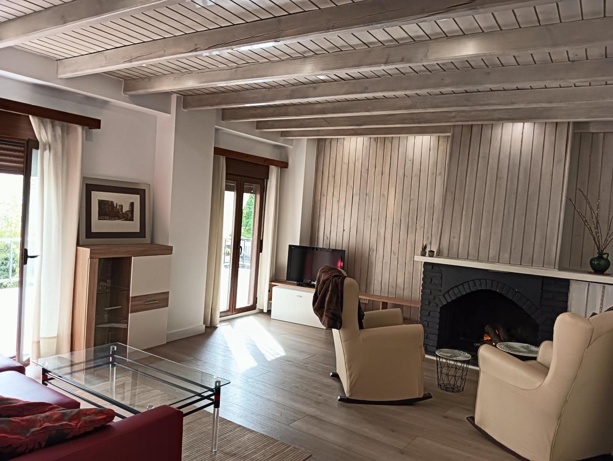Appartamento La Casa De La Plaza Guejar Sierra Esterno foto